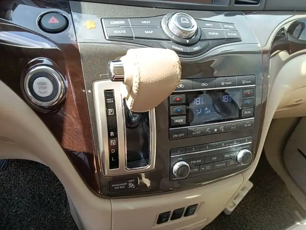 Nissan Quest — миниатюра 14