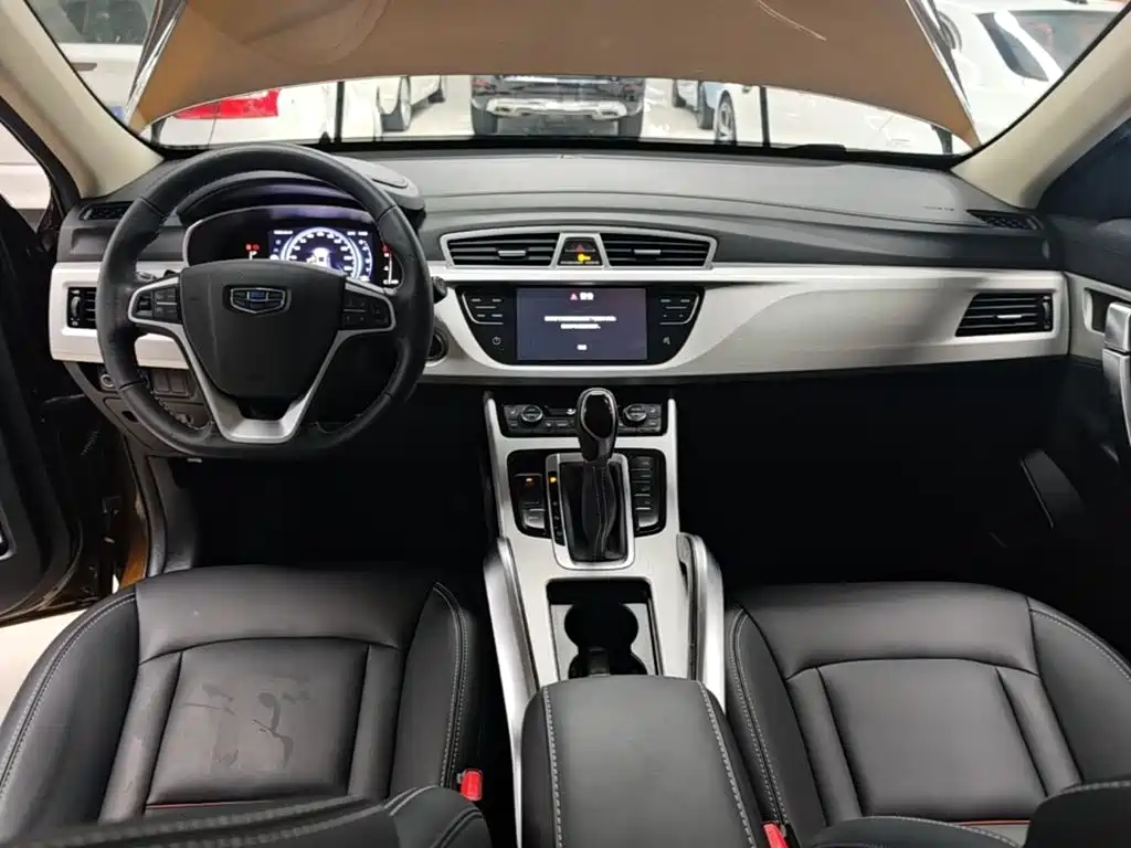 Geely Boyue — миниатюра 10