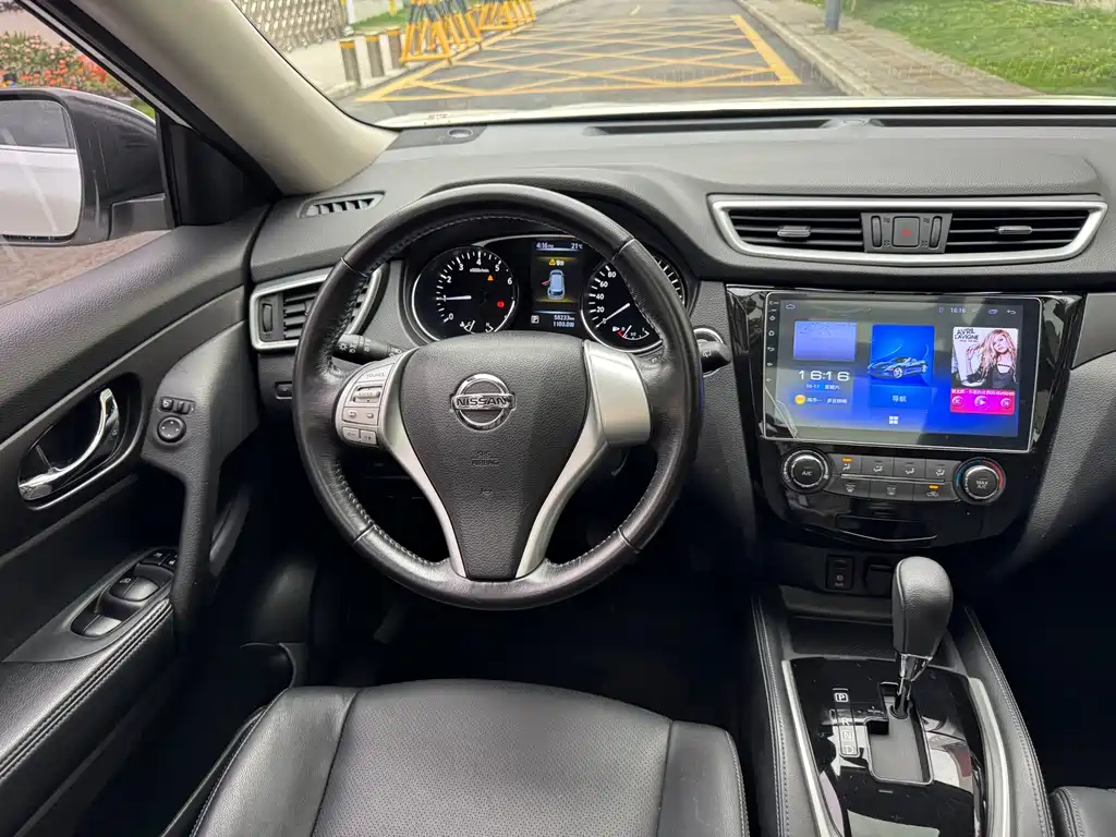 Nissan X-Trail — миниатюра 16