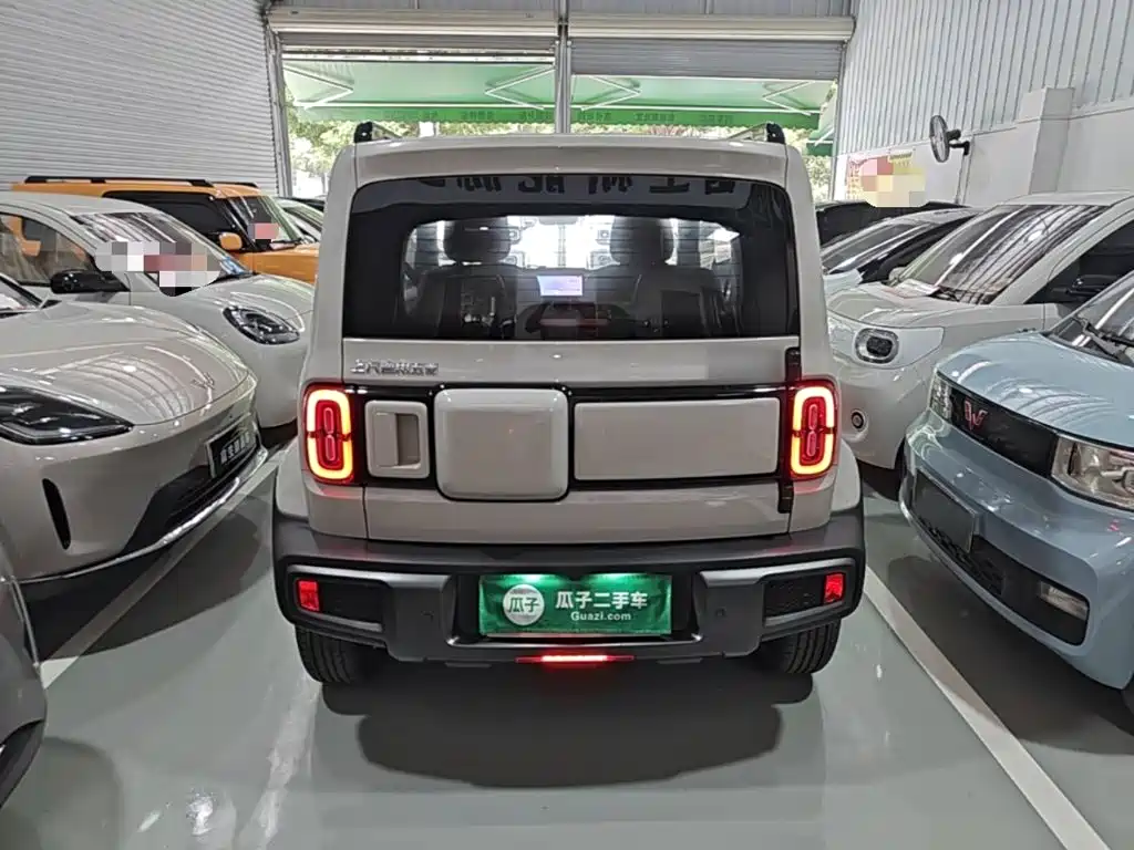 Baojun Yueye — миниатюра 6