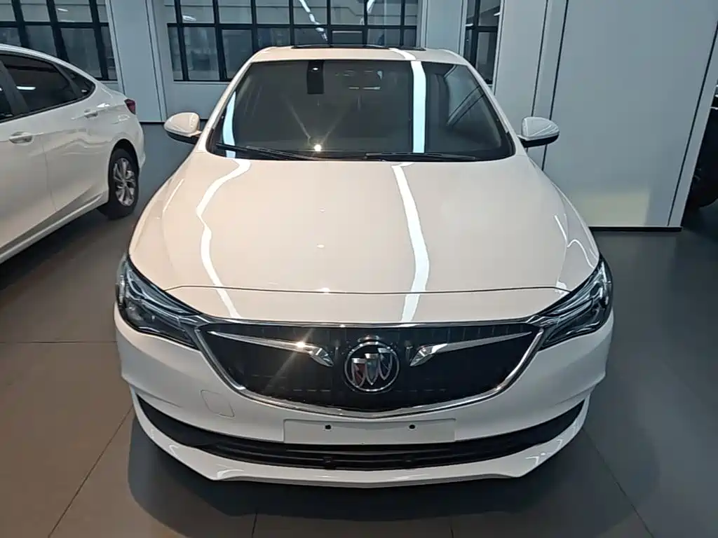 Buick Excelle — миниатюра 3