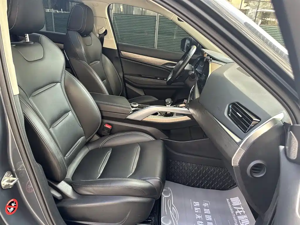 Geely Tugella 2019 350T