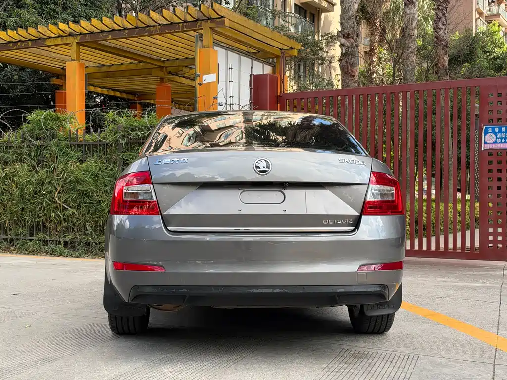 Skoda Octavia — миниатюра 16