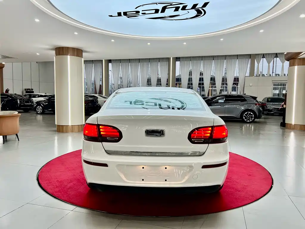 Qoros Qoros 3 — миниатюра 6