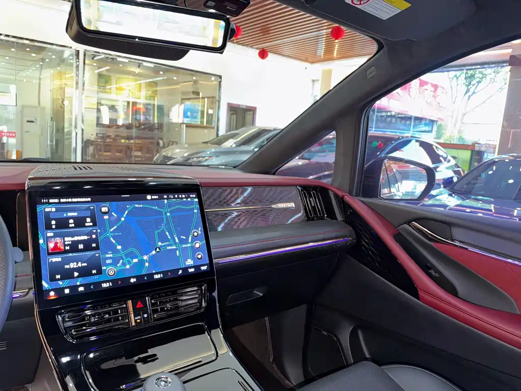GAC Motor Trumpchi M8 — миниатюра 10