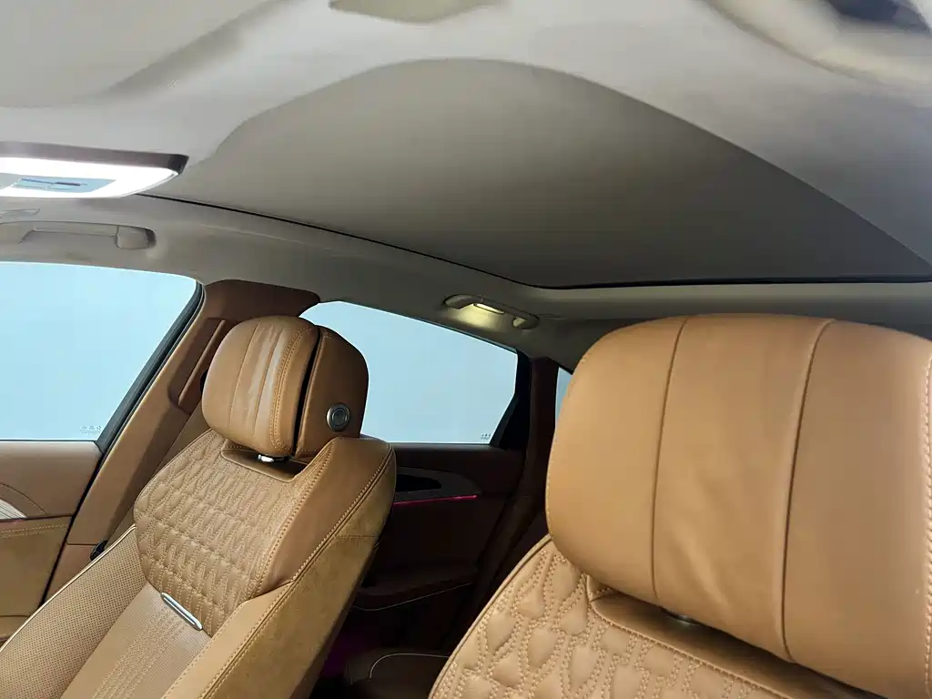 Hongqi Hongqi H9 — миниатюра 14