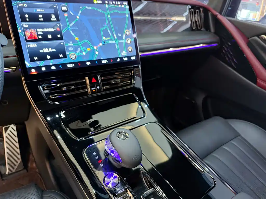GAC Motor Trumpchi M8 — миниатюра 12