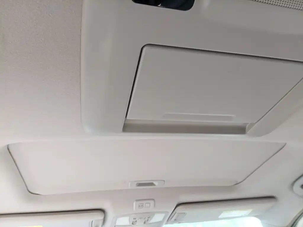 Nissan Quest — миниатюра 18