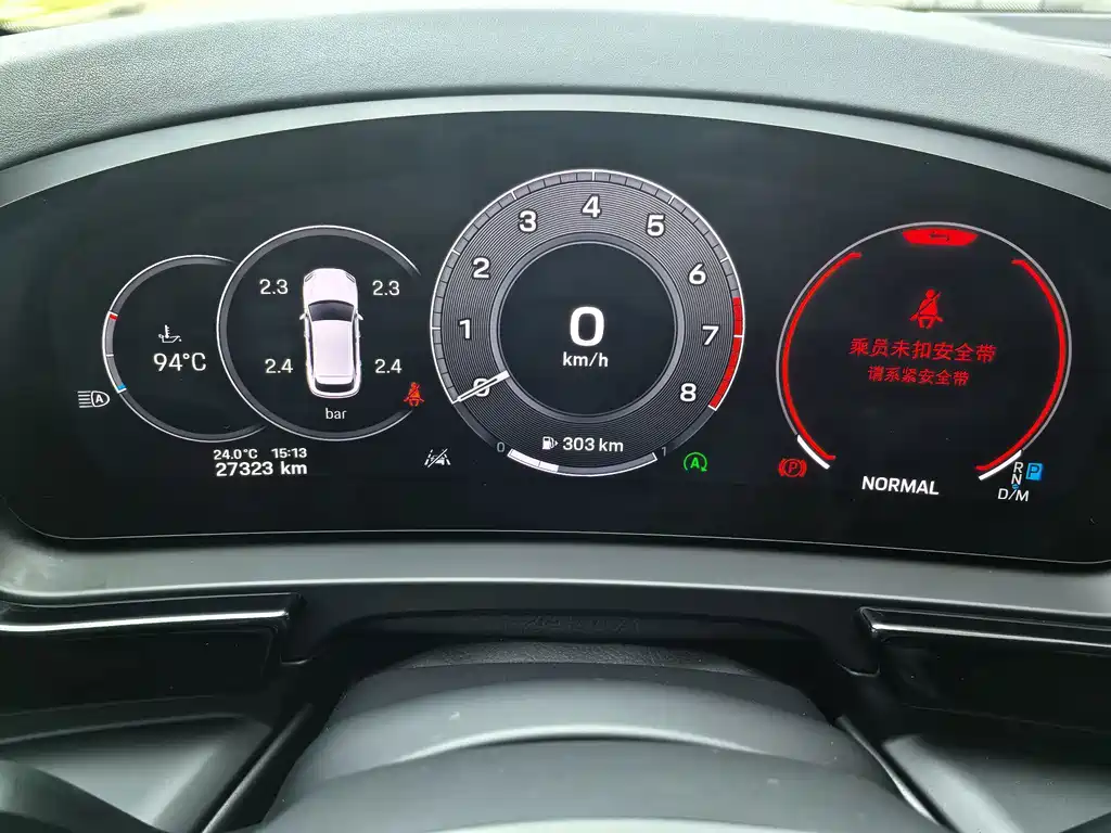 Porsche Cayenne — миниатюра 5