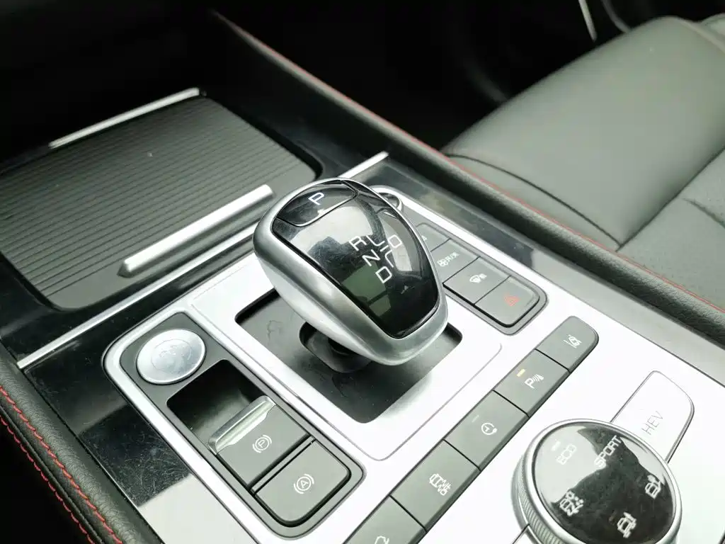 BYD Tang New Energy — миниатюра 13