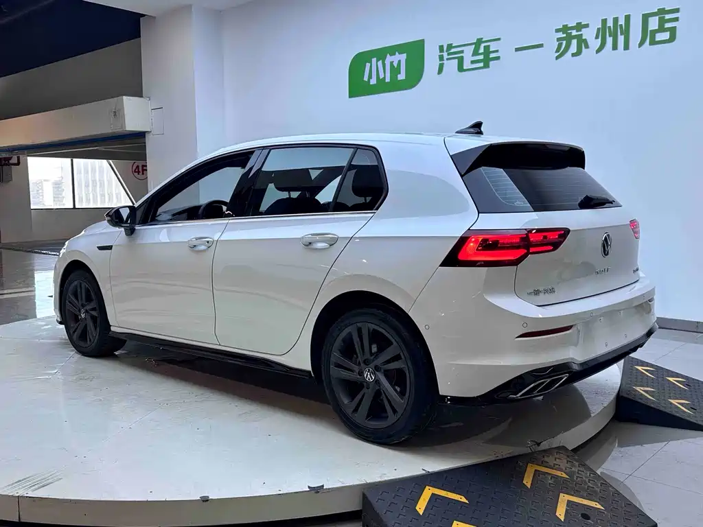 Volkswagen Golf — миниатюра 4