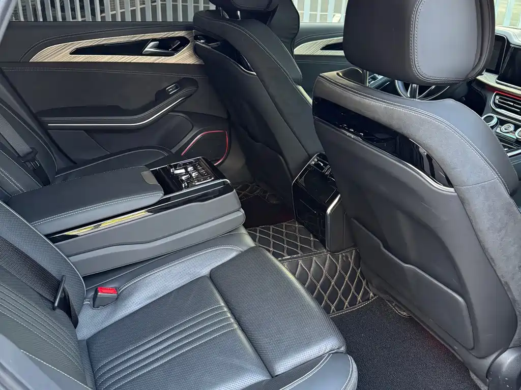 Hongqi Hongqi H9 — миниатюра 14