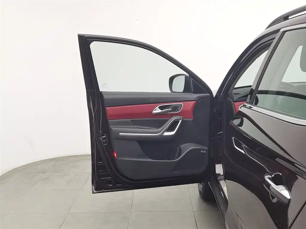 JAC S7 2017 2.0T MT Luxury