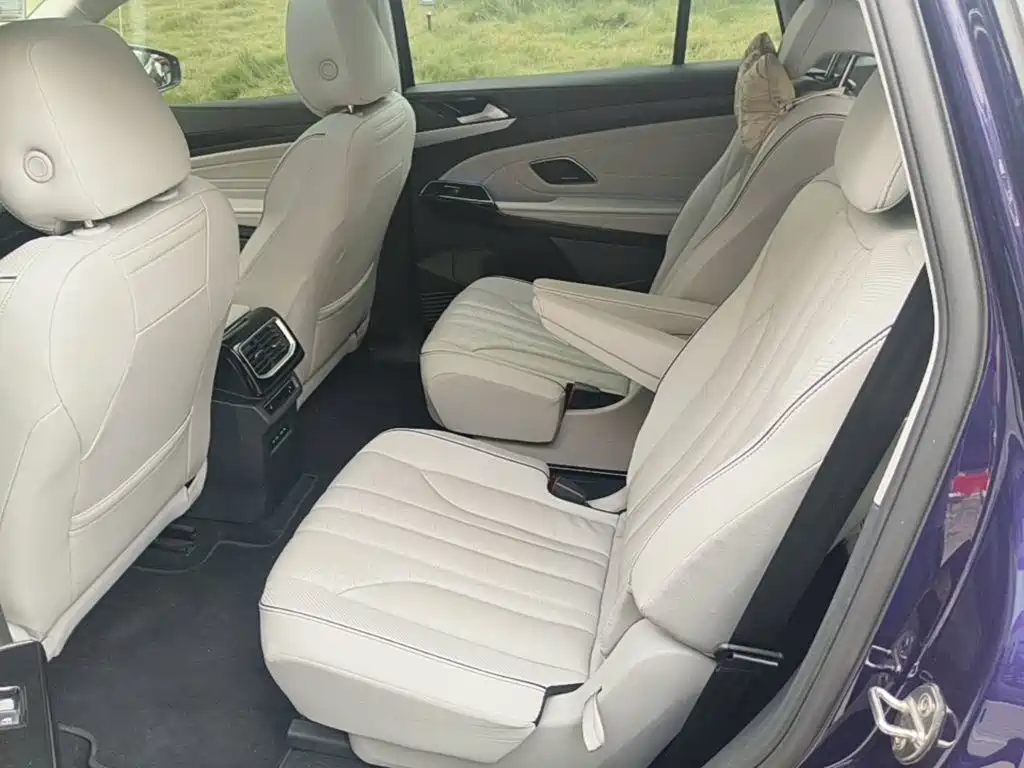Volkswagen ID.6 X — миниатюра 17