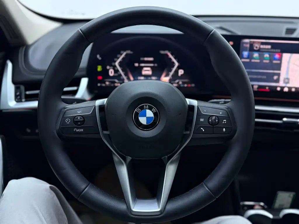 BMW X1 — миниатюра 9