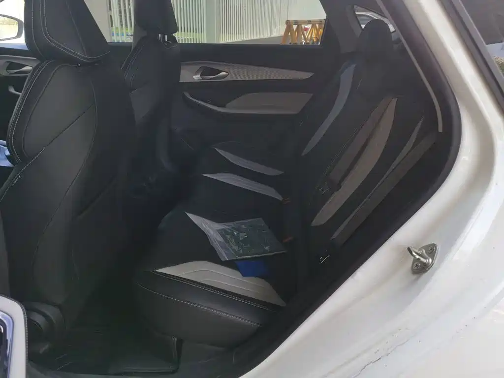 Geely Binrui — миниатюра 13