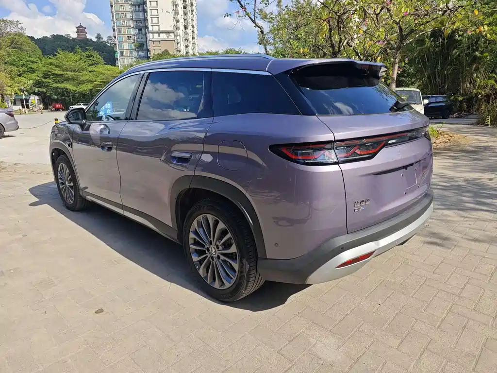BYD Song Ultra — миниатюра 9