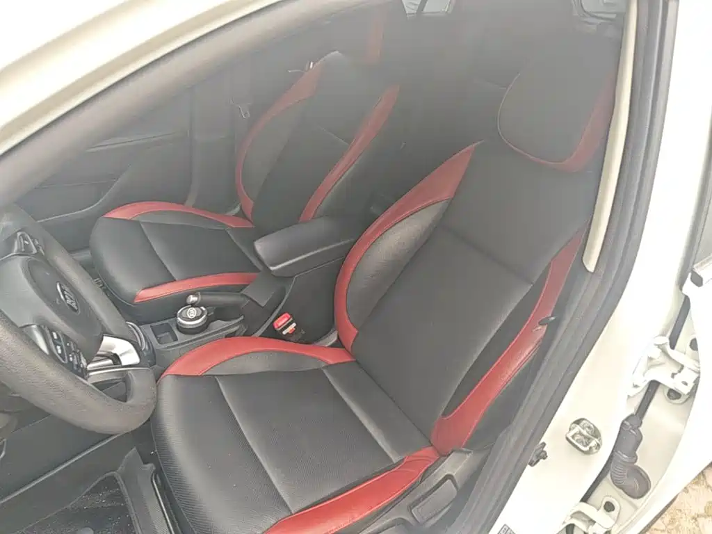 Kia KX Cross — миниатюра 15