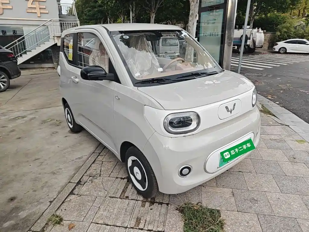 Wuling MINIEV — миниатюра 4