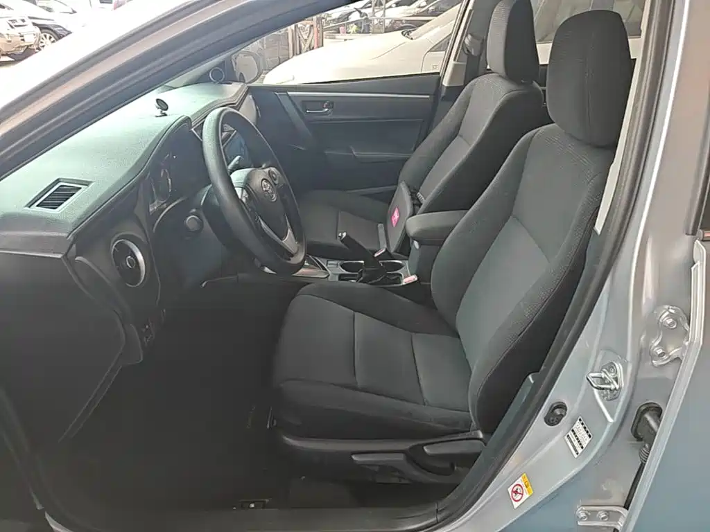 Toyota Corolla — миниатюра 15