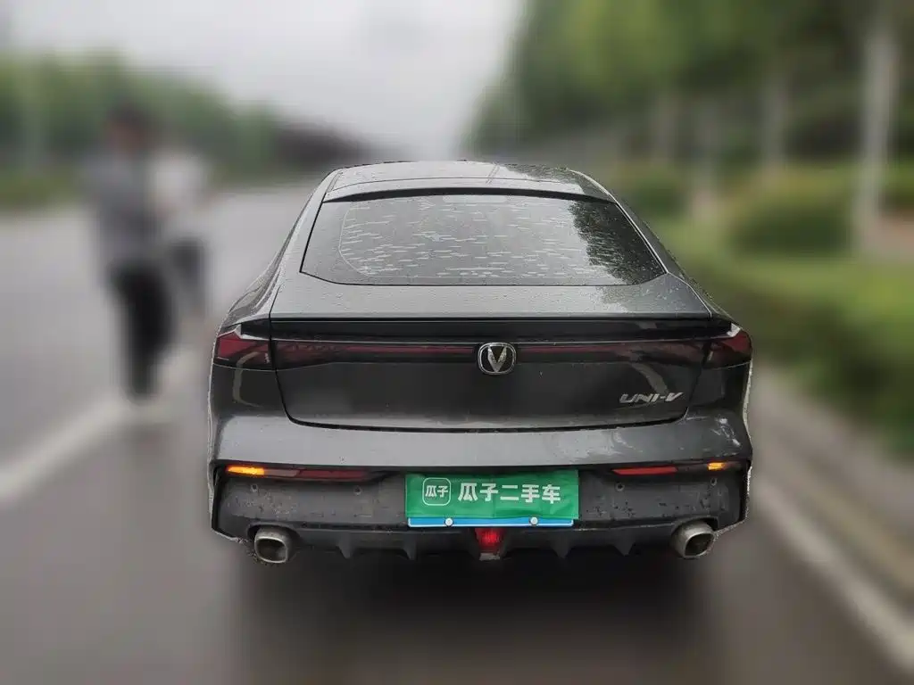 Changan UNI-V — миниатюра 3
