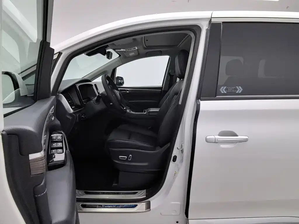 GAC Motor Trumpchi M8 — миниатюра 10