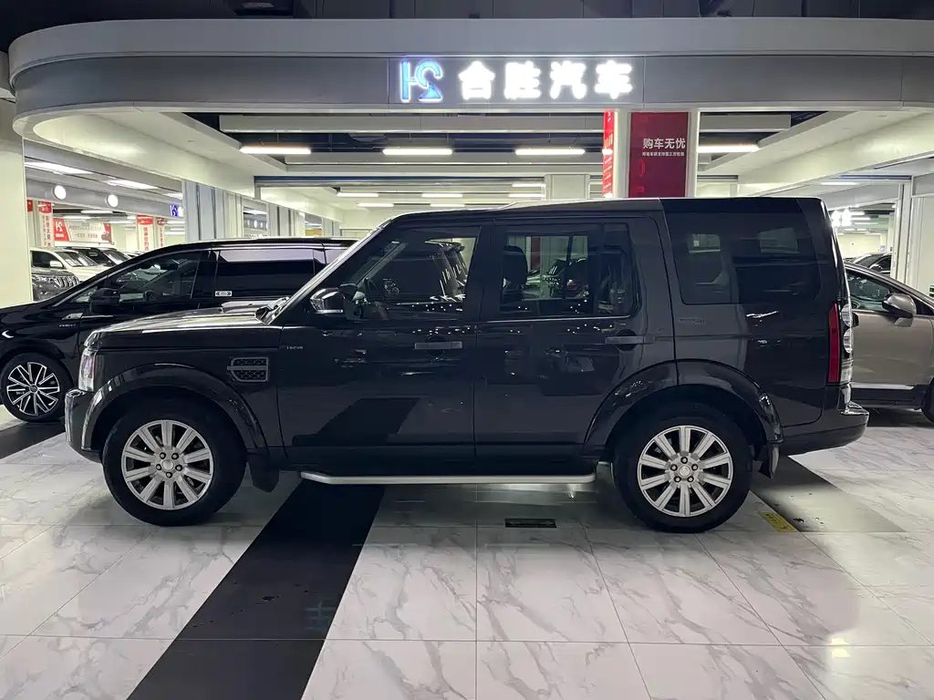Land Rover Discovery 2015 3.0 SC V6 SE