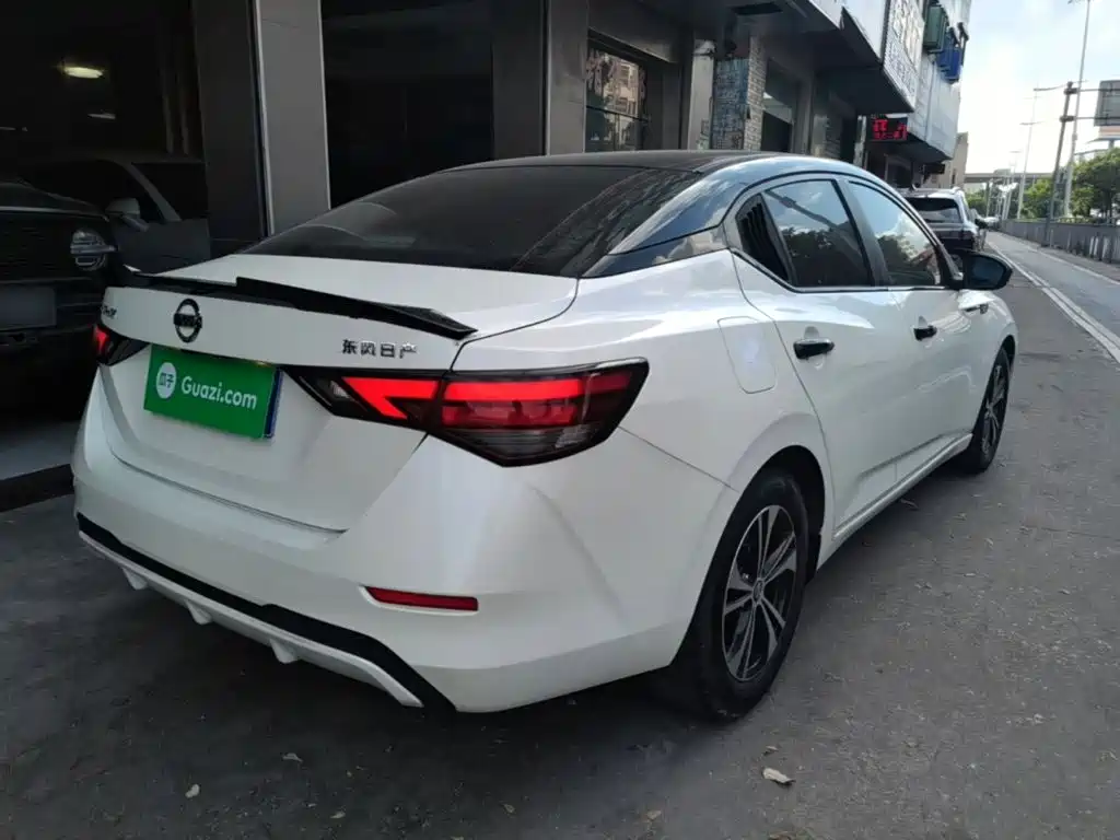 Nissan Sylphy — миниатюра 7