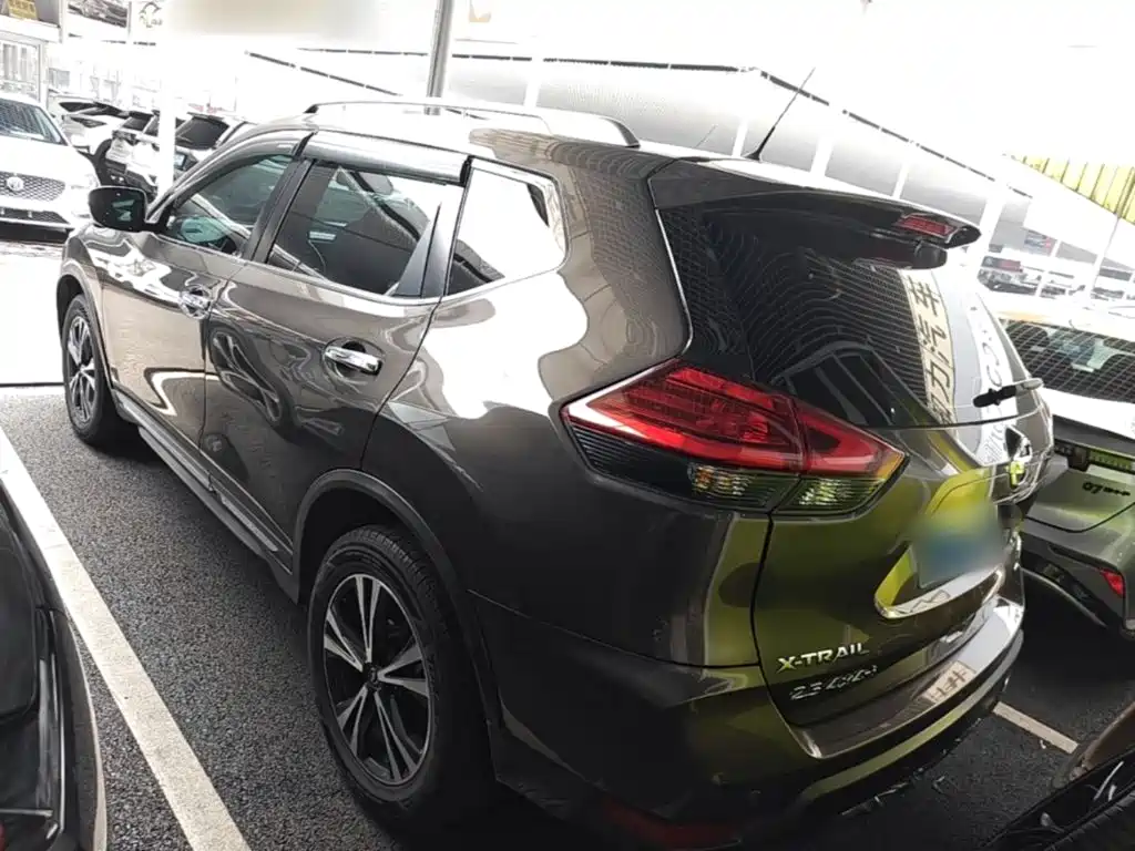 Nissan X-Trail — миниатюра 5