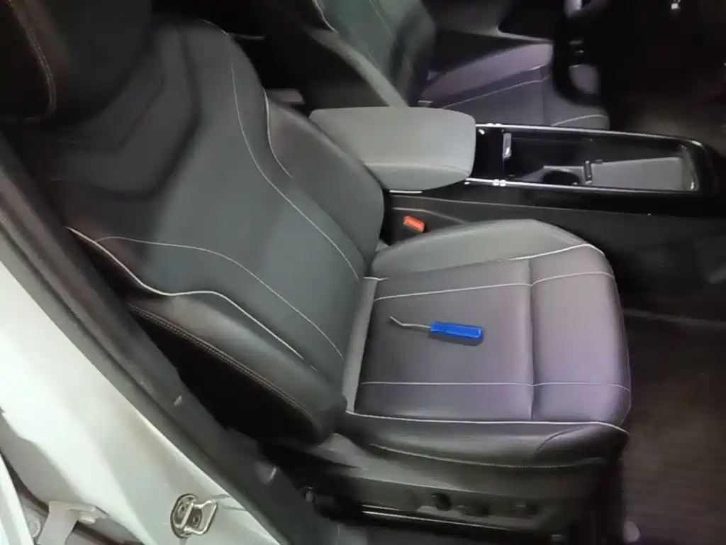 Volkswagen ID.4 X — миниатюра 25