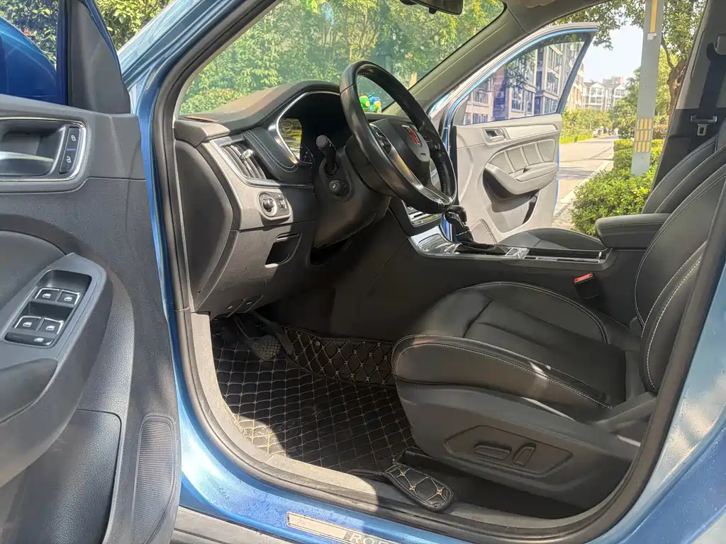 Roewe RX5 — миниатюра 14