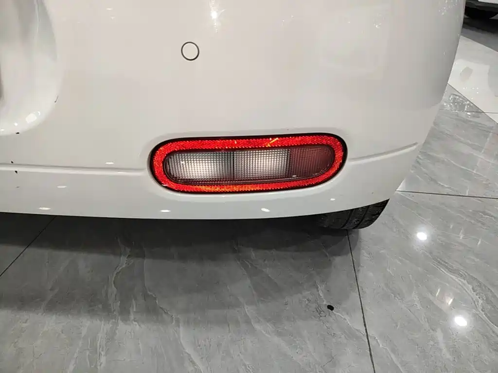 Ora Ora White Cat — миниатюра 8