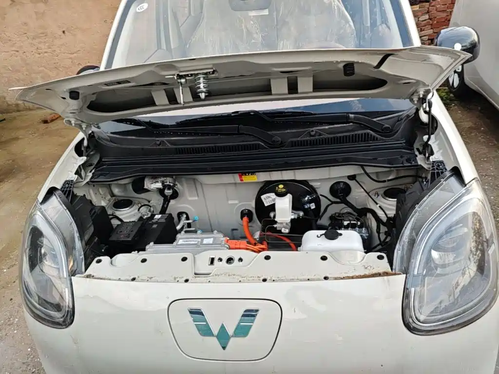 Wuling MINIEV — миниатюра 20