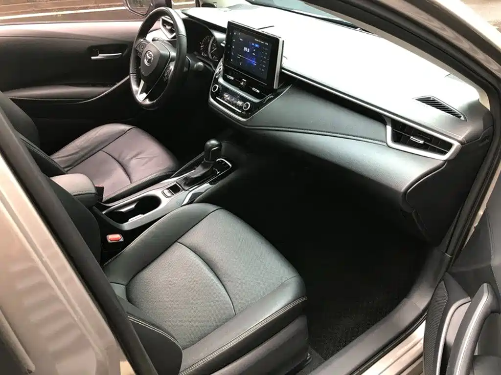Toyota Corolla — миниатюра 8