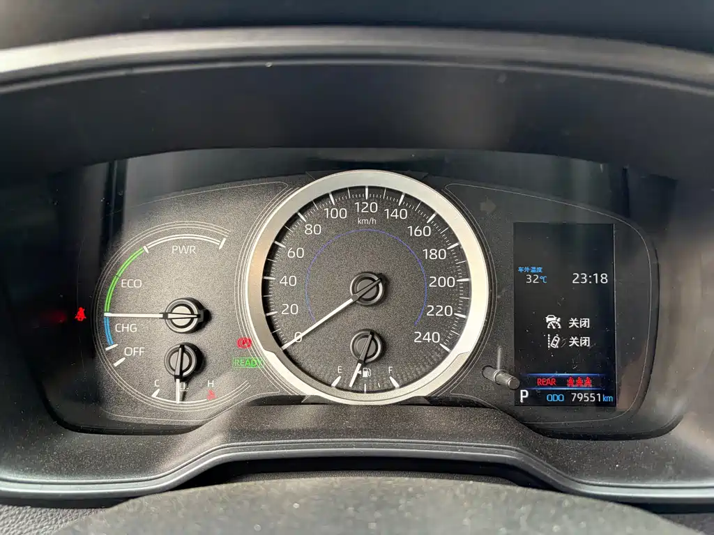 Toyota Corolla — миниатюра 13
