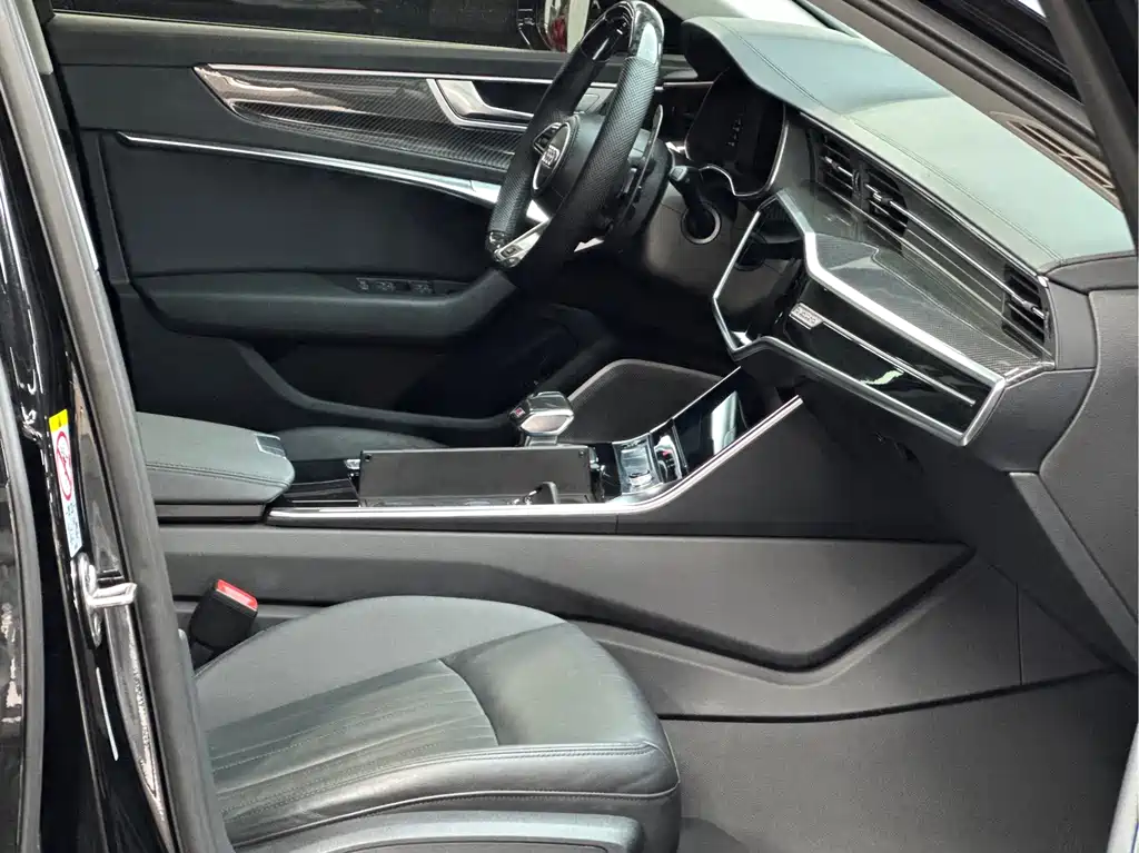 Audi A6 (Import) — миниатюра 6
