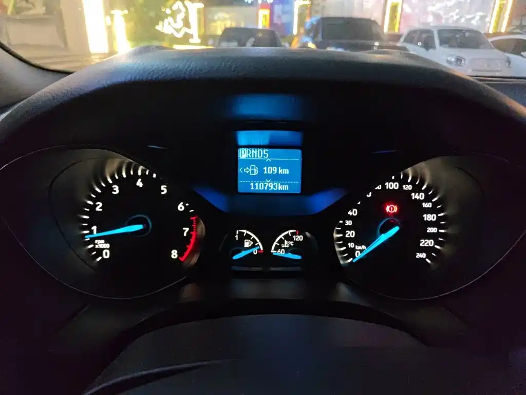 Ford Focus — миниатюра 12