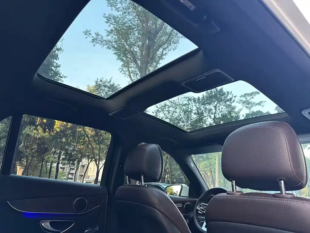 Mercedes-Benz GLC — миниатюра 9