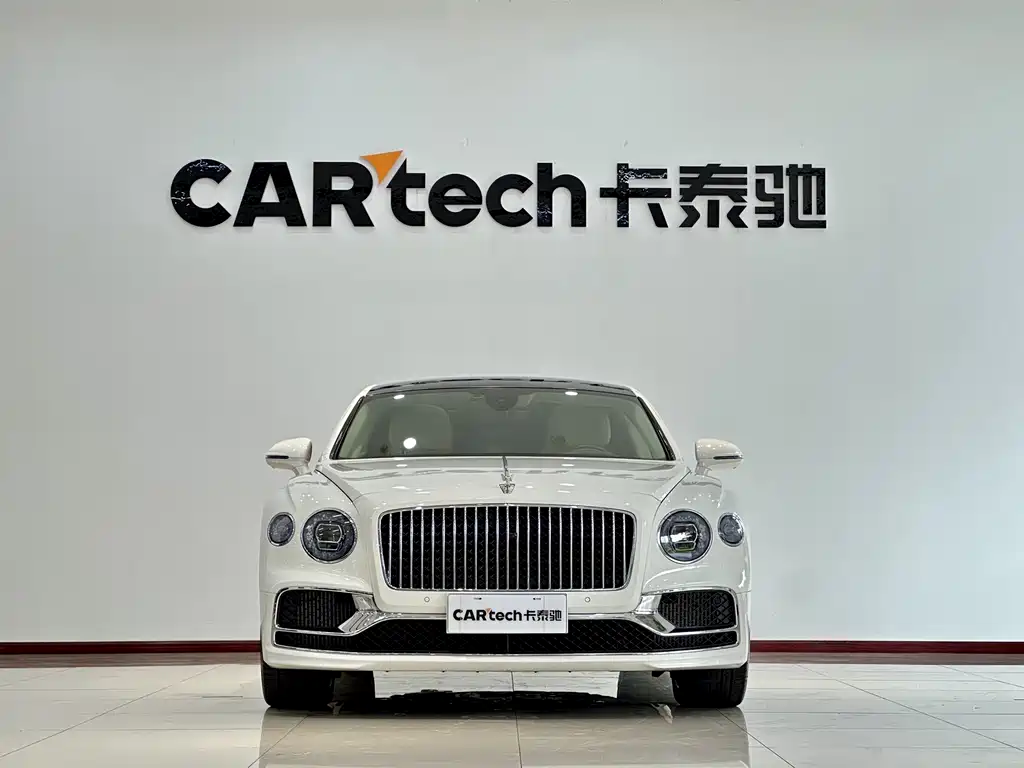 Bentley Flying Spur 2024 V8 Edition 8