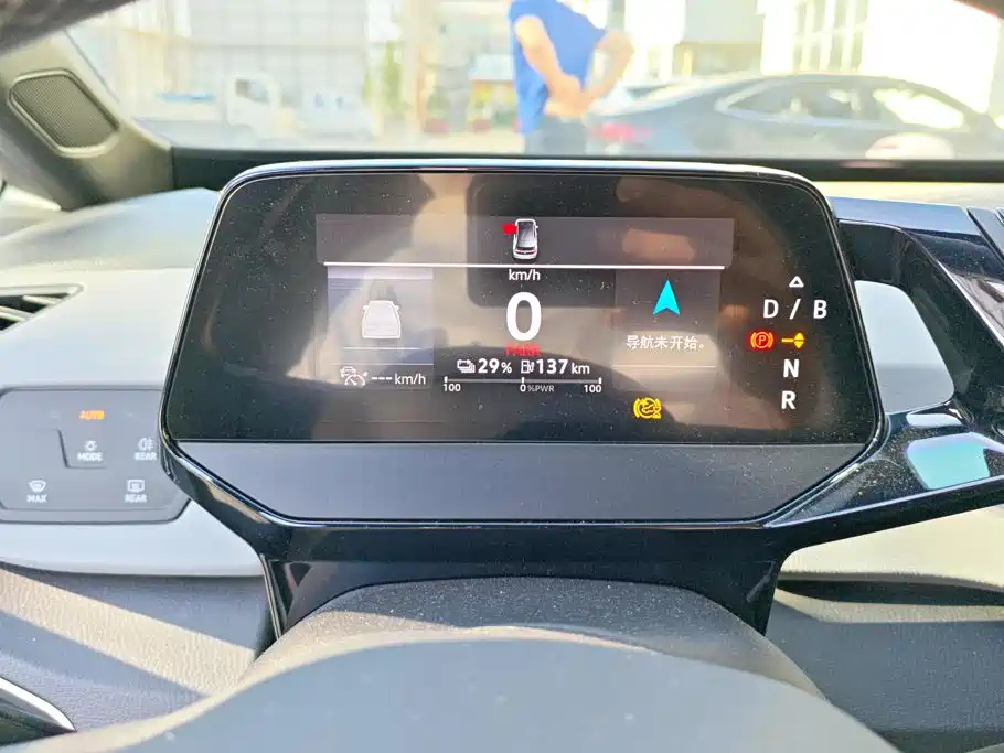 Volkswagen ID.3 — миниатюра 13