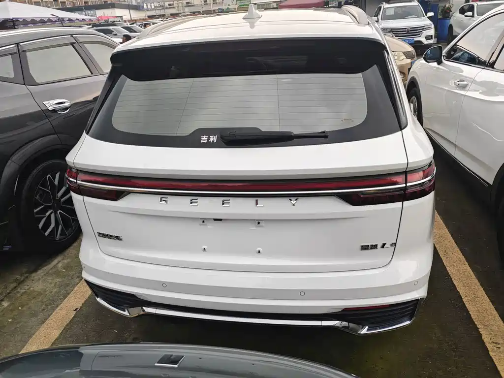 Geely Xingyue L — миниатюра 15