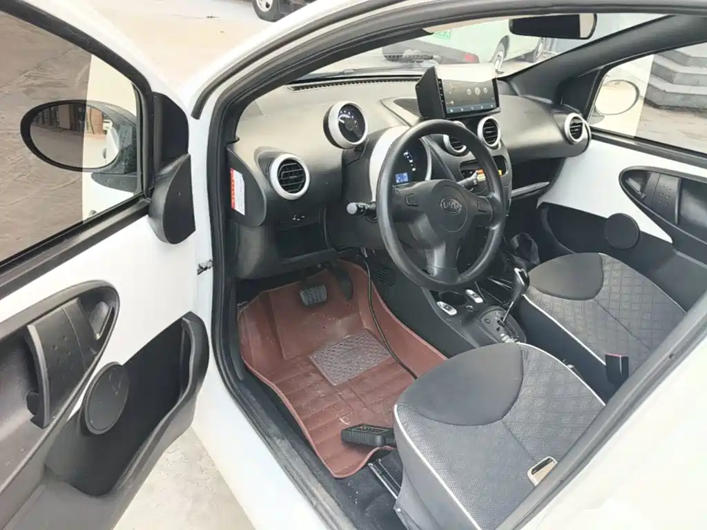 BYD F0 — миниатюра 16