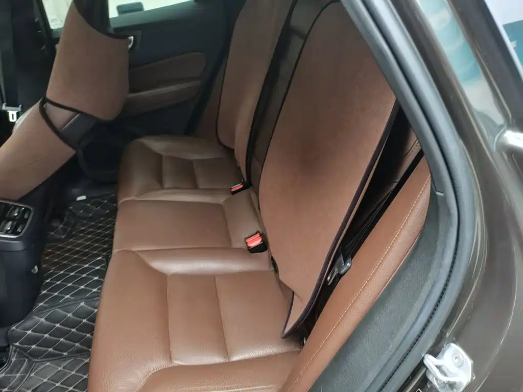 Volvo XC60 — миниатюра 15