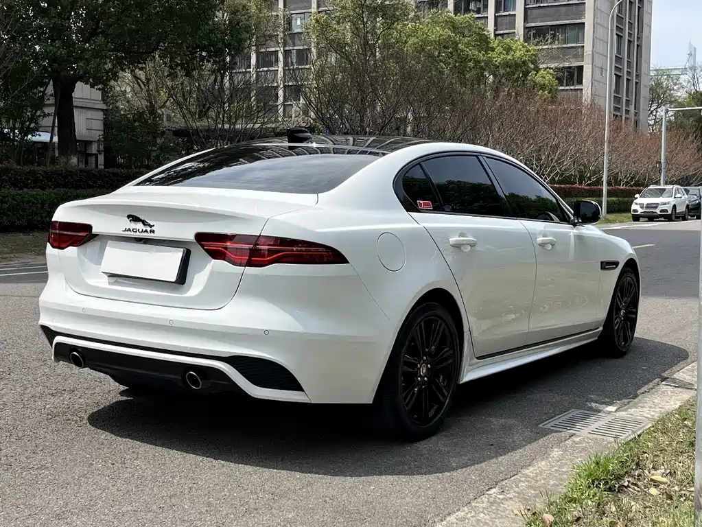 Jaguar XEL 2021 2.0T 250PS Sport