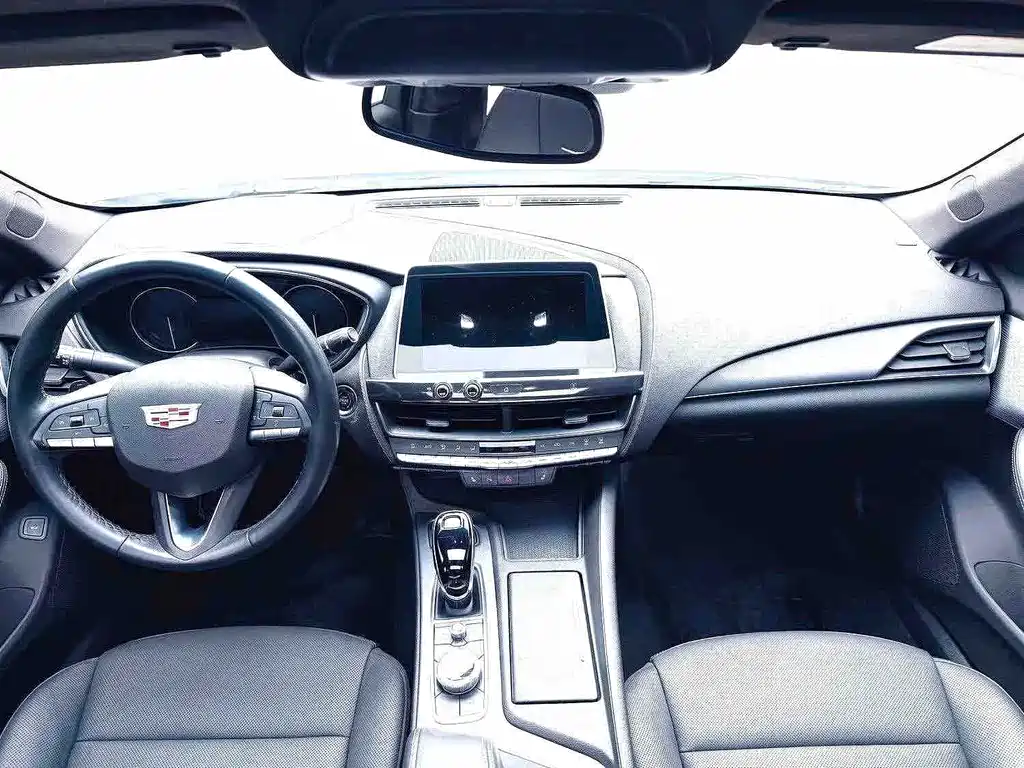 Cadillac CT5 — миниатюра 9