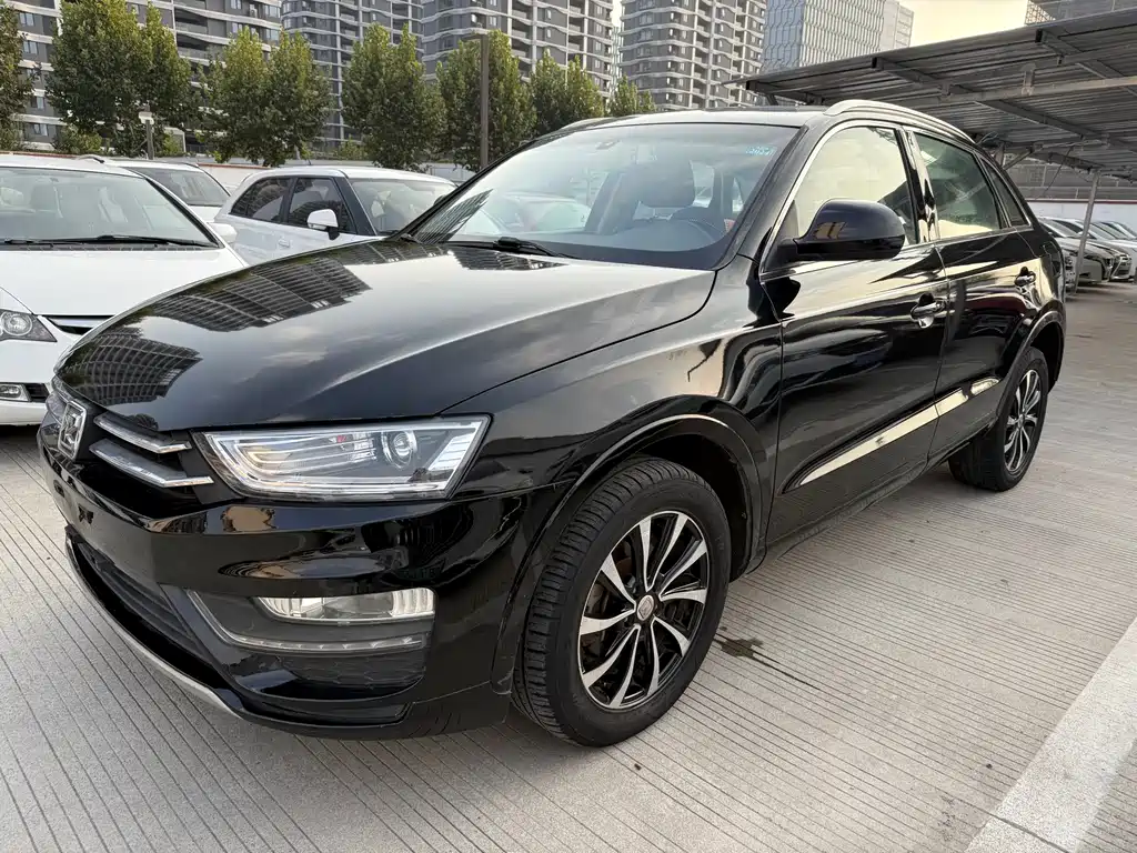 ZOTYE SR7