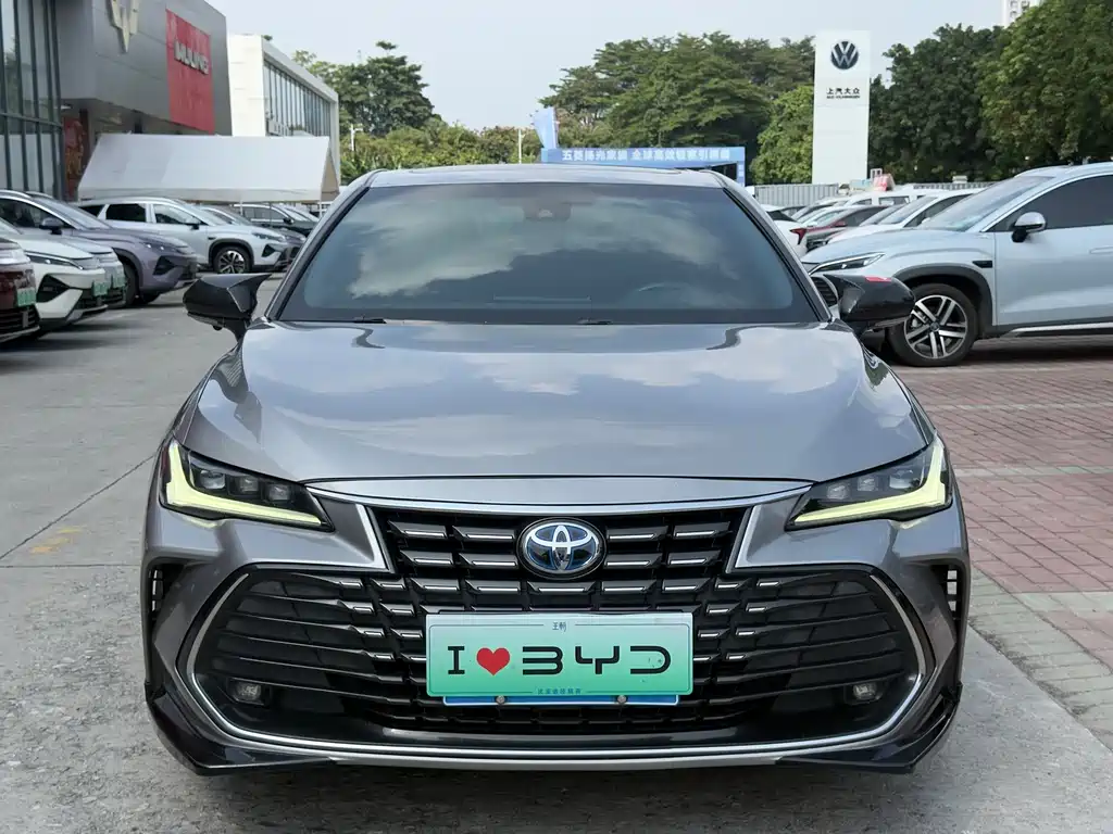 Toyota Avalon — миниатюра 2