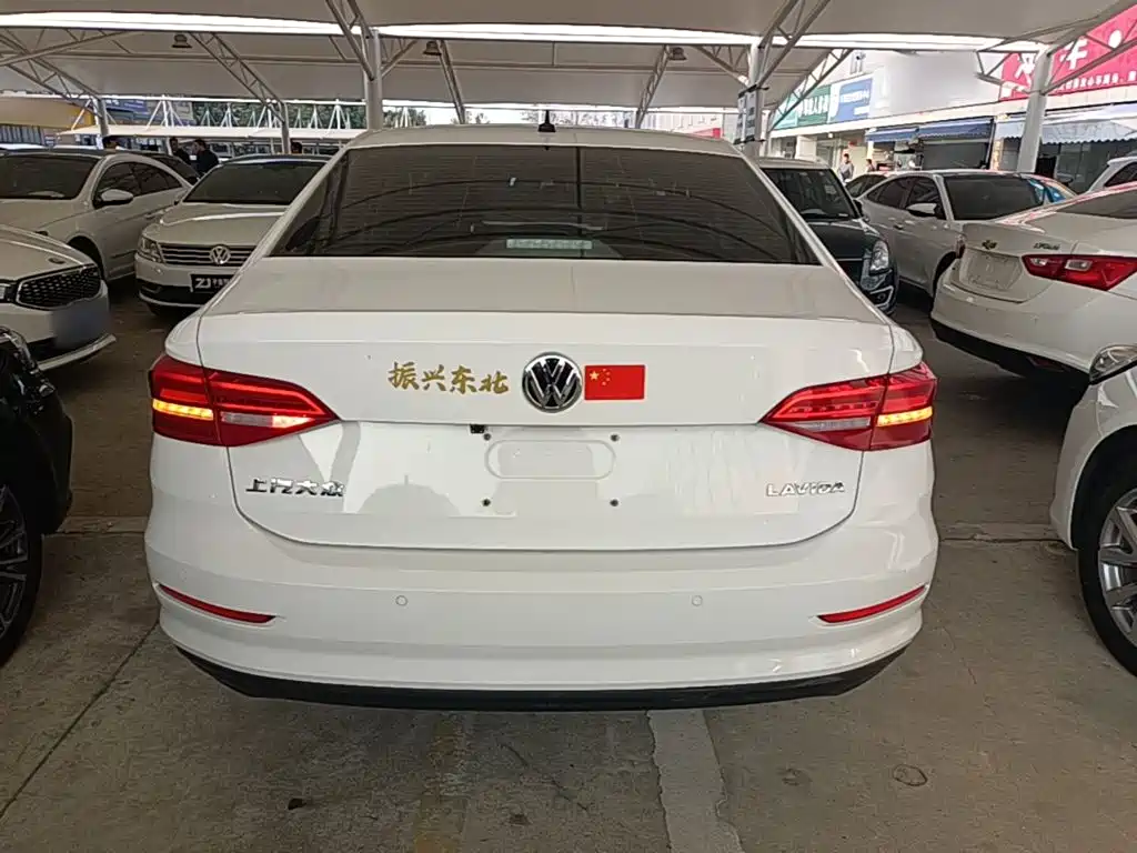 Volkswagen Lavida — миниатюра 6