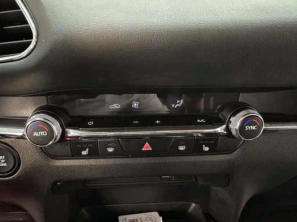 Mazda CX-30 — миниатюра 13