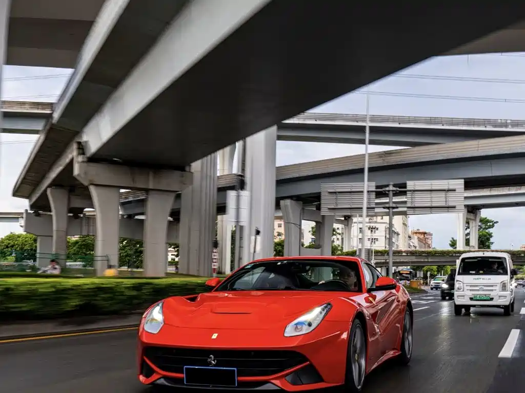 Ferrari F12berlinetta 2016